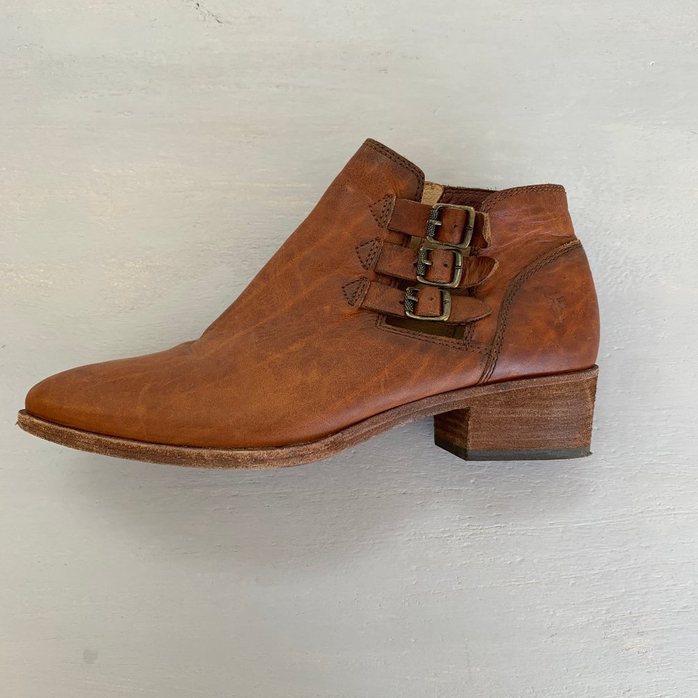 Frye zip bootie